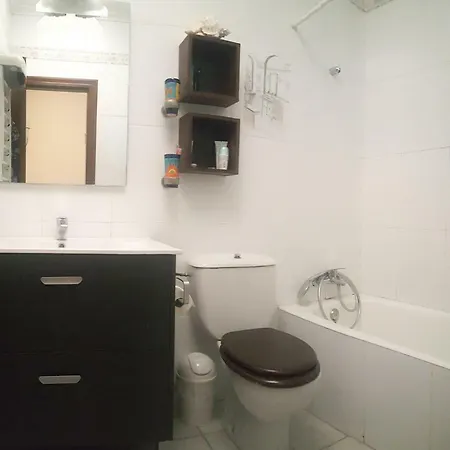 Townhouse In Las Rotas *