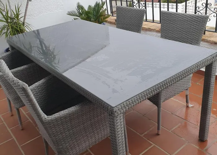 Townhouse In Rotas アパート *